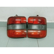 Nissan Serena C23 Tail Lamp Set