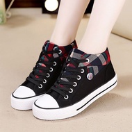 Size35-40 2023 kasut kanvas sederhana tinggi rata rata wanita Korea kasut sukan pelajar liar Harajuku yang bergaya/2023 new flat bottom mid-high-top canvas shoes female Korean version of the hundred original host tide students sports shoes