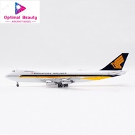 Jcwings 1: 200 Alloy Airplane Model EW2742002Singapore Airlines B747-200 9V-SQ