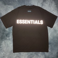 Kaos T-shirt Essentials brown reflective second bekas