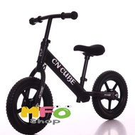 BIK จักรยานทรงตัว จักรยานทรงตัว Balance Bike แถมฟรี หมวก+สนับมือ+สนับเข่า รถขาไถ Balance Bike