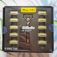 ชุดมีดโกน ยิลเลตต์ Fusion5 ProShield Razor 1 Handle + Blade Refills 11 Count (Gillette®)