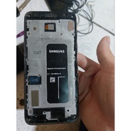 Cụm samsung J4 core sống zin hư màn hình.