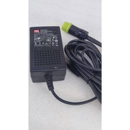 Taiwan MEAN WELL GST18A12-P1J18W High Efficiency Low Aerial Load Energy Saving 12V1.5A Power Adapter