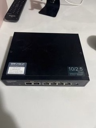 QNAP QSW-2104-2T Unmanaged Switch