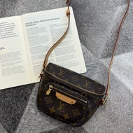 LV MINI BUMBAG老花鏈袋腰包/M82335晶片