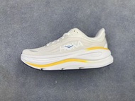 Hoka One One Bondi 9