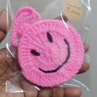 AIR POD CASE POUCH - SMILEY (CROCHET)