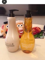 Pola aroma ess gold shampoo conditioner 洗頭水及護髮素
