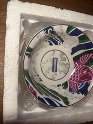 SUPREME | CERAMIC PLATE FROM SS20