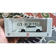 FOCAL HORIZON 1/64 NISSAN SKYLINE GT-R R35 S/N 668 OF 999 (HOOD OPENING)