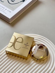 Elegance 粉餅