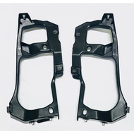 Volkswagen Touareg 7P Headlight Bracket 7P6806510/7P6806509 HEAD LAMP BRACKET