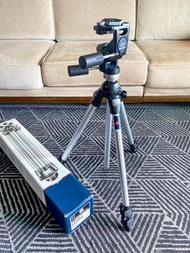 Manfrotto 055 Pro tripod (alum) + 029 3-way head
