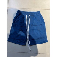 Lexuza 252 above-the-knee shorts
