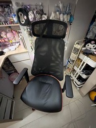 Ikea黑色網布電腦椅 帶頭枕