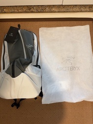 Arc’teryx Arro 22