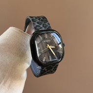 New Ladies Watch Simple Fashionable Generous Watch Niche High-End High-Appearance Square Leopard Pri