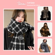 Unisex Knitted Wool Scarf, Soft and Smooth Scarf with Checkered Pattern to Keep Warm in Winter Fashi
