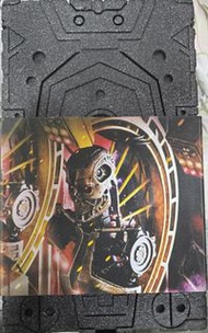 Hottoys DMS 03 Terminator : Salvation – Terminator Factory T-700 1/6 T-700場景