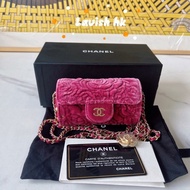 Chanel 21紫色絲絨壓花款金幣圓筒包