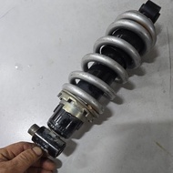 SECONDHAND~YAMAHA R25 / MT25 MONOSHOCK STANDARD ABSORBER BELAKANG