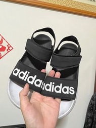 Adidas new balance Nike 拖鞋/涼鞋/運動鞋