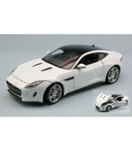 【送料無料】ホビー　模型車　車　レーシングカー ジャガーホワイトjaguar ftype 2015 white 124