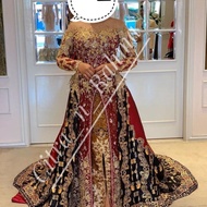 Kebaya by Delmora merah maroon set dengan jas laki-laki. Baru 1x Pakai