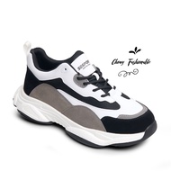 รองเท้าผ้าใบผู้ชายไซส์ใหญ่ 50 51 (13US) Men Fashion Sneaker KR1235