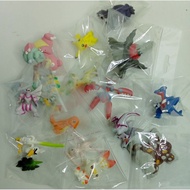 AuthenticTakara Tomy by Nintendo Pokémon 1 - 3 inch figure palkia Deoxys Scorbunny Gibite Riolu new 