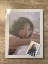Yes, I am Tzuyu Blue ver. 連小卡