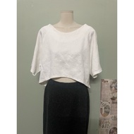 Women's loose white crop top, size m to L a84
