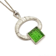 R Tennesmed Sweden Vintage green glass pewter necklace
