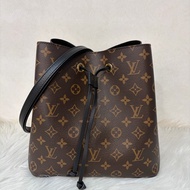 LV M44020 Neo NOE 字紋 老花 黑色 斜背包 肩背包 水桶包 束口包