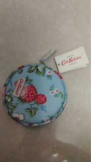 Cath Kidston 草莓圓形零錢包