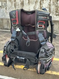 SCUBAPRO EQUATOR BCD S SIZE