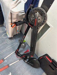 電動滑板車 electric scooter