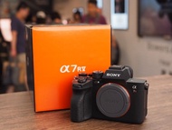 Sony A7RV / A7r5 / A7R V