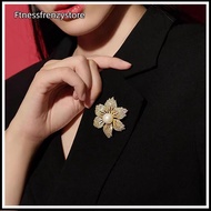 [FF] Golden High-end Women's Delicate Flowers, Sparkling Diamonds, Redbud Anti-light Brooches [TH]