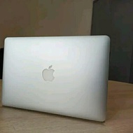 macbook apple laptop