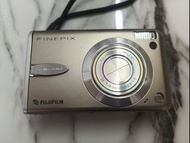 FUJIFILM FinePix F30 數碼相機