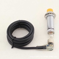 Hugong Proximity Switch LJ18A3-8-Z/BX-G Aviation Plug 24V DC NPN Three-Line Normally Open M18