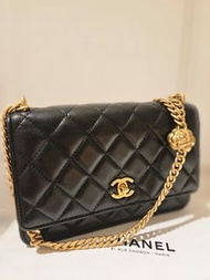 Chanel WOC 山茶花扣