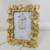 NatureMan 5x7 Inch Vintage Photo Frame, Ginkgo Biloba Resin Gold Frame, Antique Photo Fram for Deskt