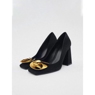 Zara2023 Autumn New Product Black Velvet Metal Rose Decoration High Heels Thick Heel Shallow Mouth Work Shoes