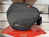 Túi bụng xăng givi EA135 túi givi gắn trước xe ga