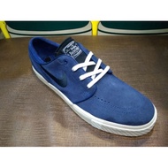 Nike janoski skate shoe