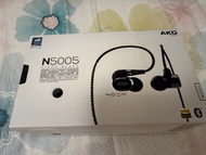 AKG N5005