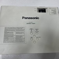 Panasonic 樂聲 商用投影機 PT-LB353 燈泡使用時間849小時 (LCD 投影機, 3300 流明...